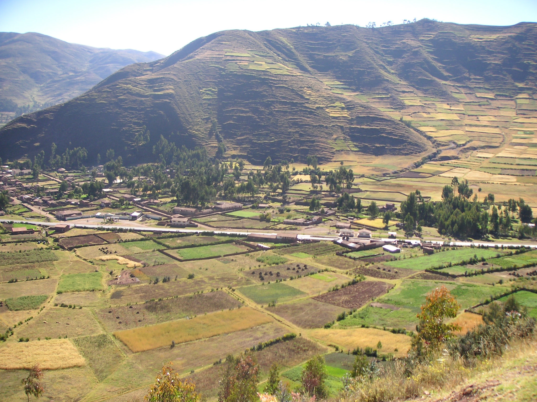 View of Taray from the road.