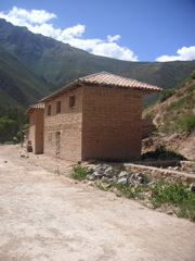 The beginning of the hike up to the salt mines of Maras.