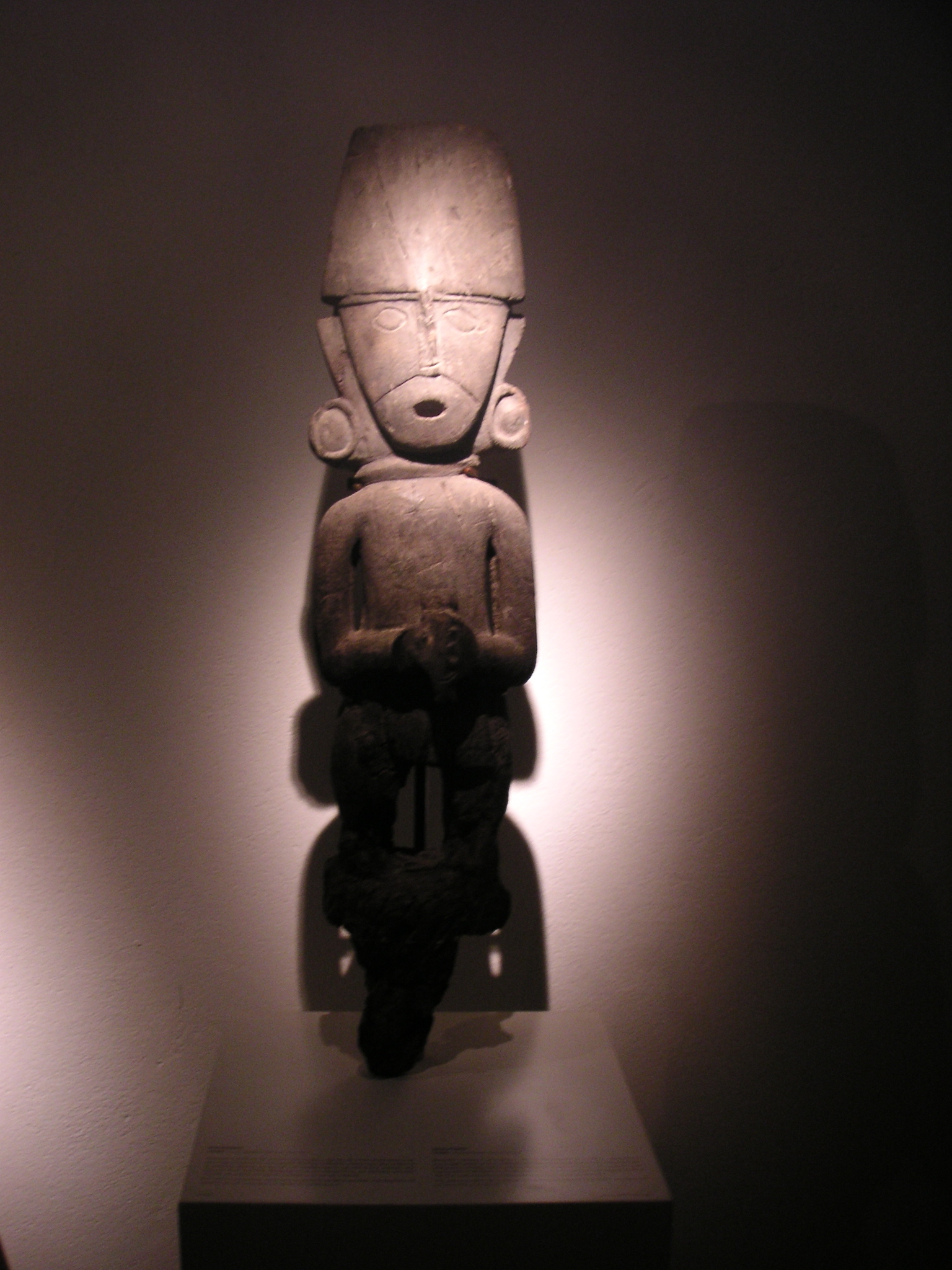 Exhibit in the Museo de Arte Precolombino, Cusco.