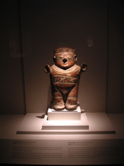 Exhibit in the Museo de Arte Precolombino, Cusco.