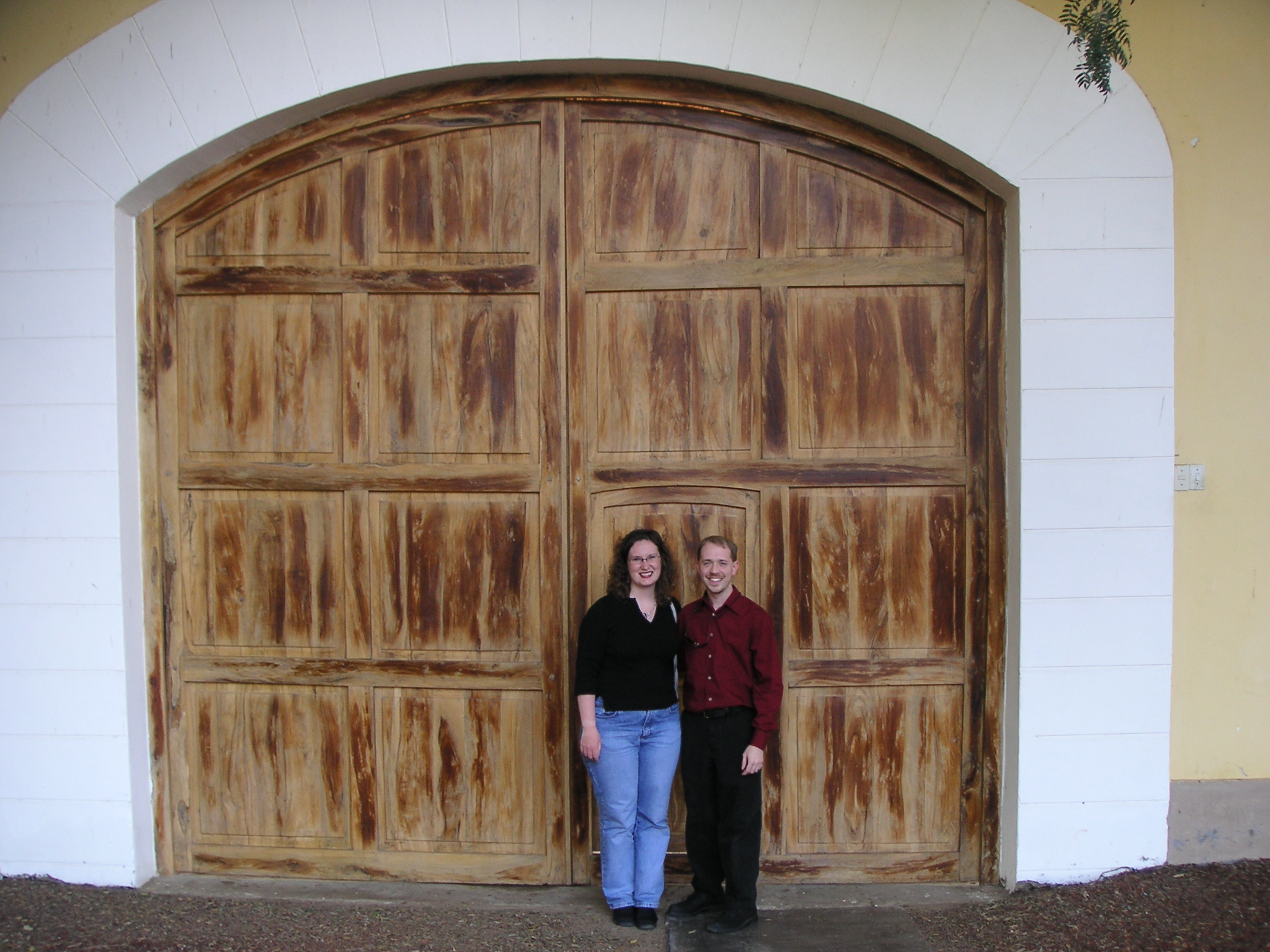 Janet and Jason outside the Ocucaje Winery.