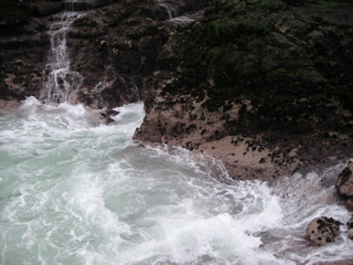 Waves crashing over the rocks at Pucusana.